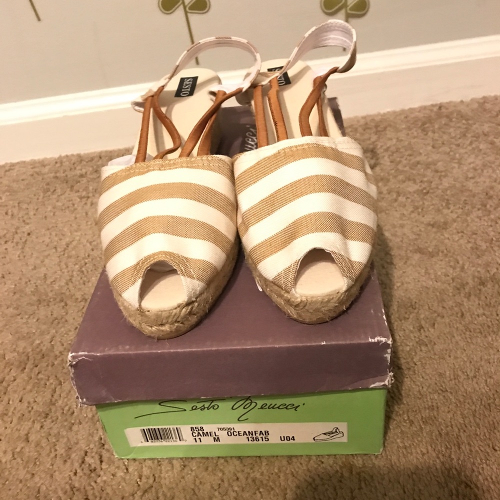 Sesto Meucci stylish open-toe espadrille wedge